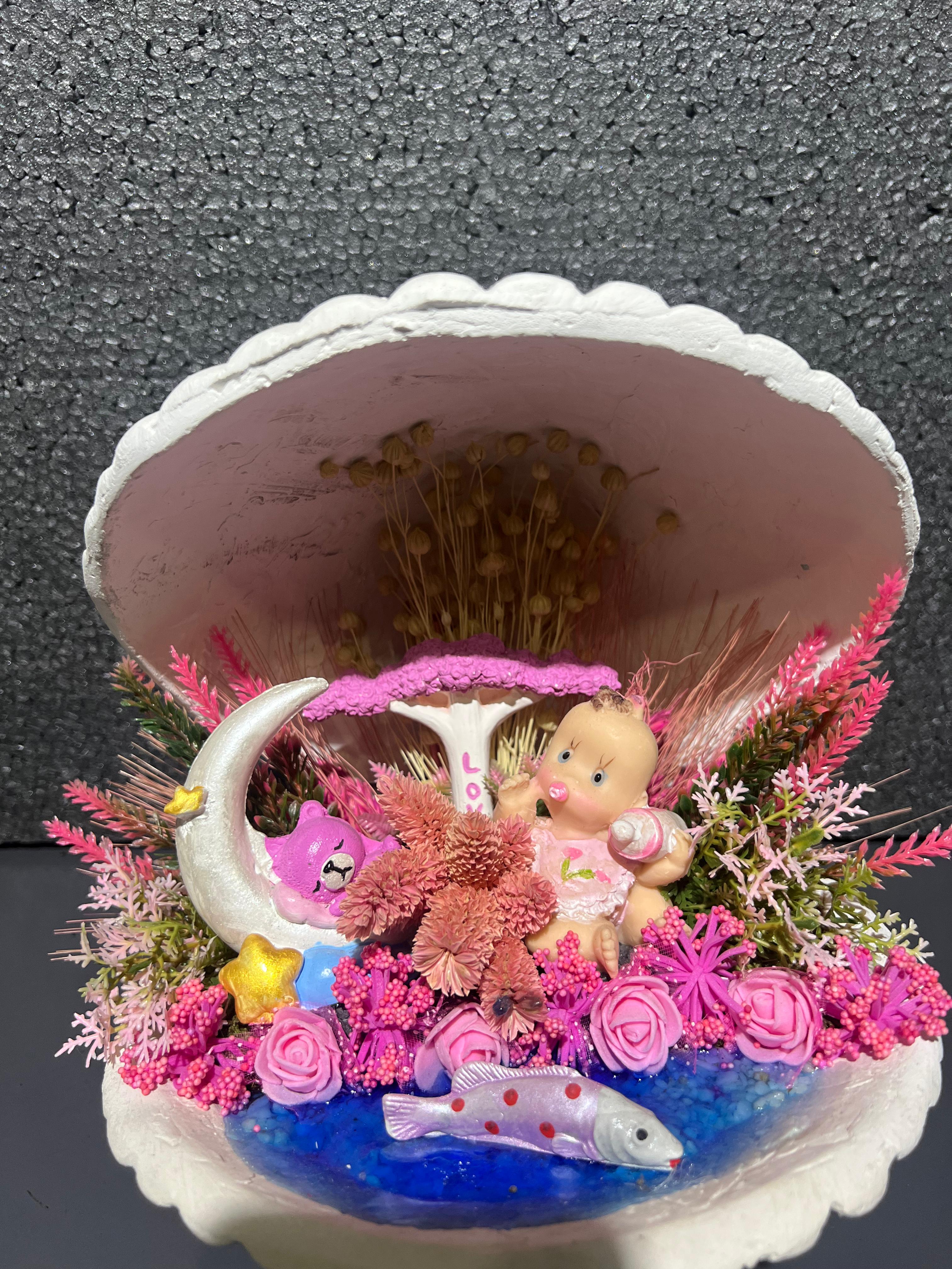 Kız Bebek İstiridye