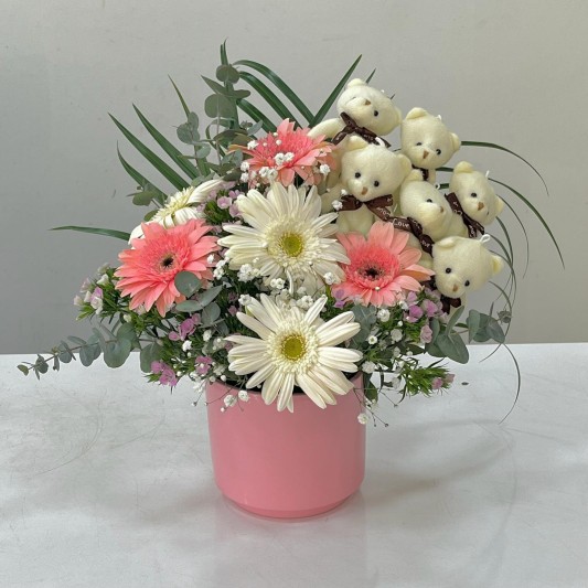Mini ayıcık ve gelbera aranjmanı