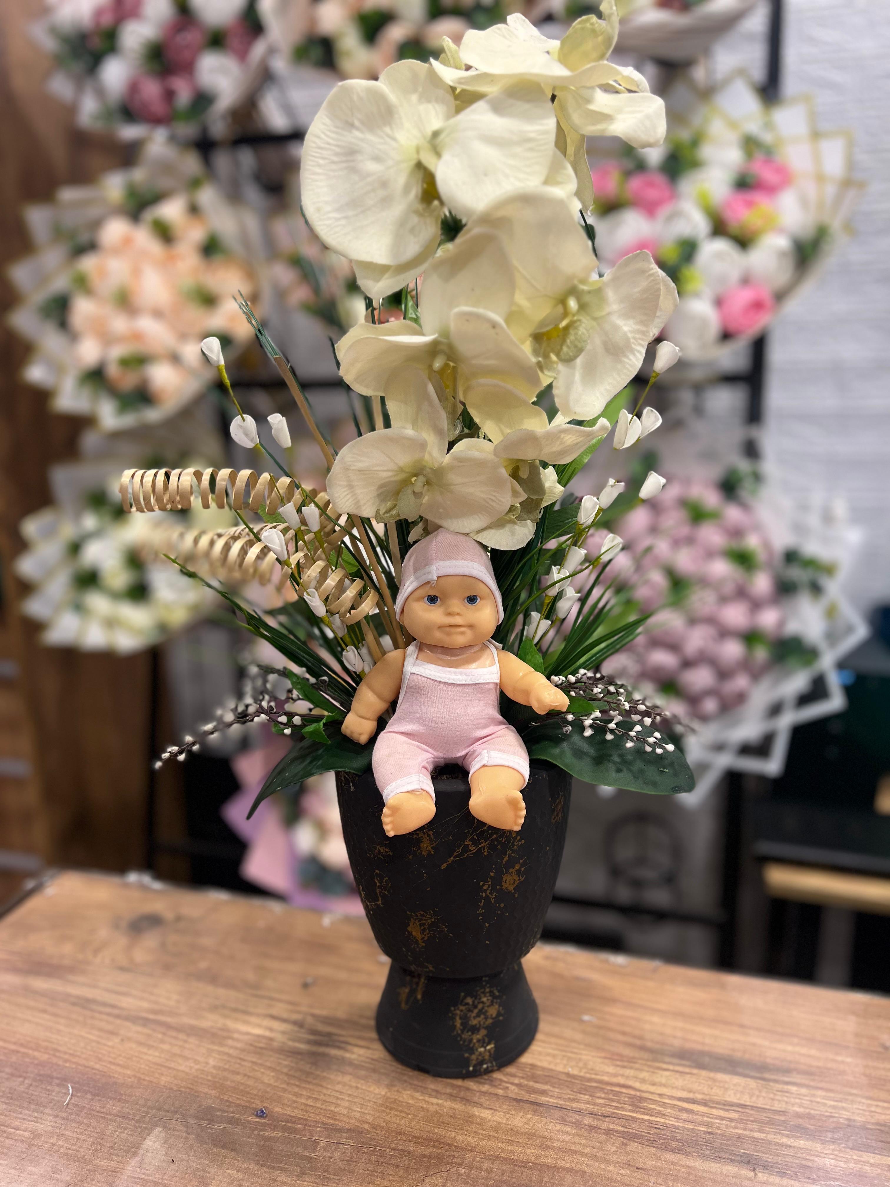 Kız Bebek  Yapay Orkide