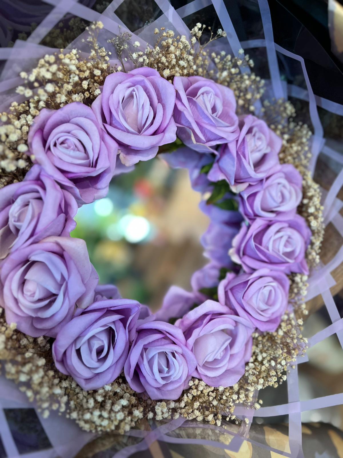 Aynalı çiçek buketi 1