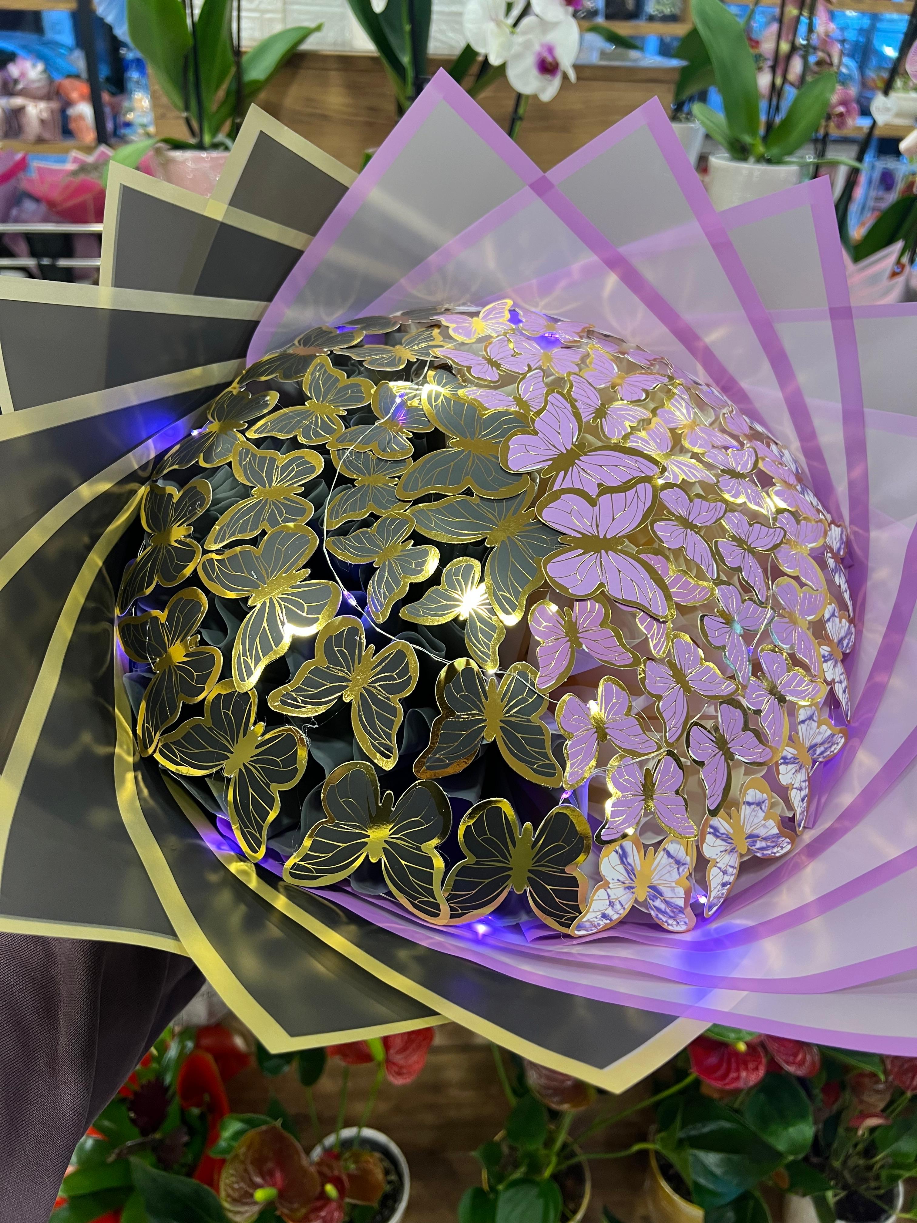 Ledli Kelebek Buketi