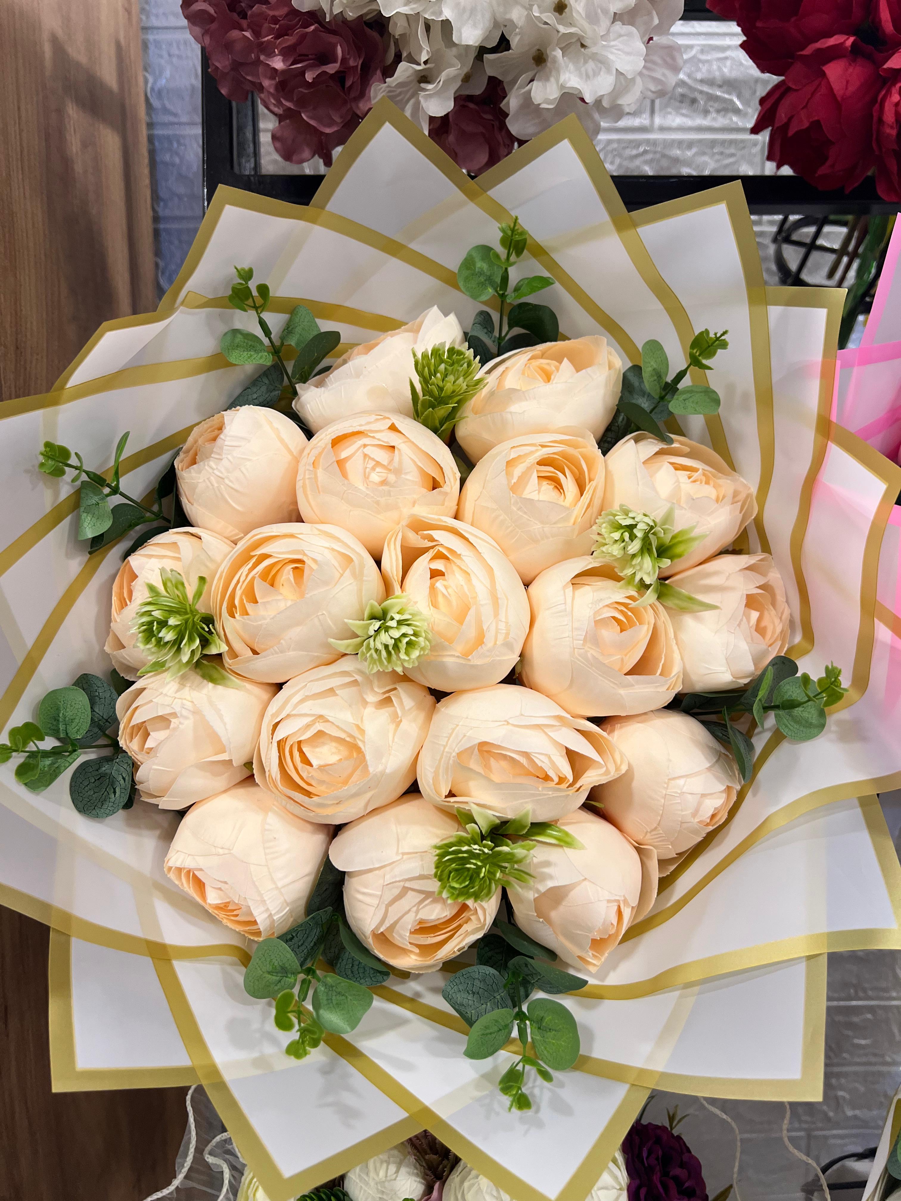 Yapay şakayık Buketi