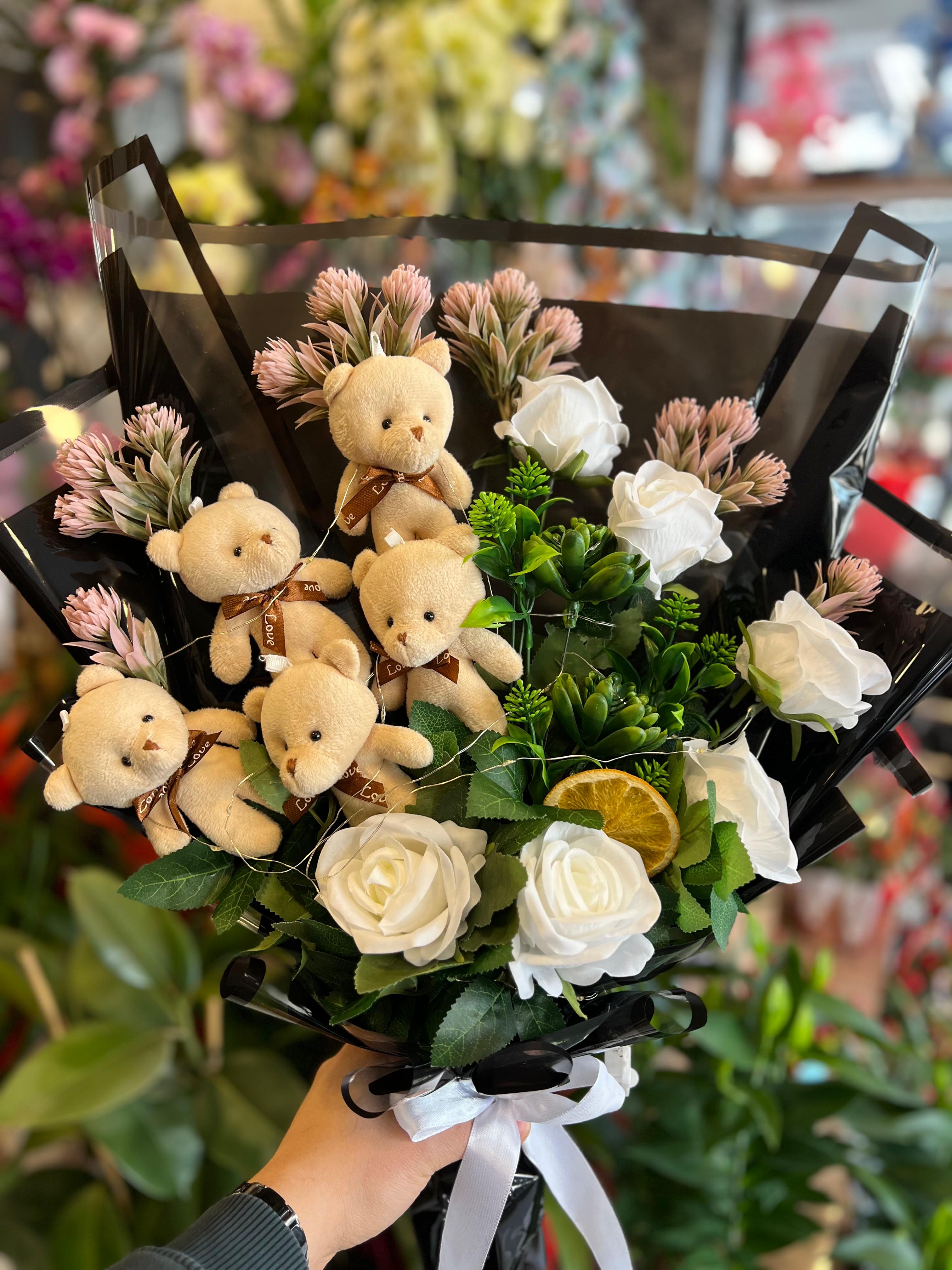 Ledli Ayıcıklı Buket