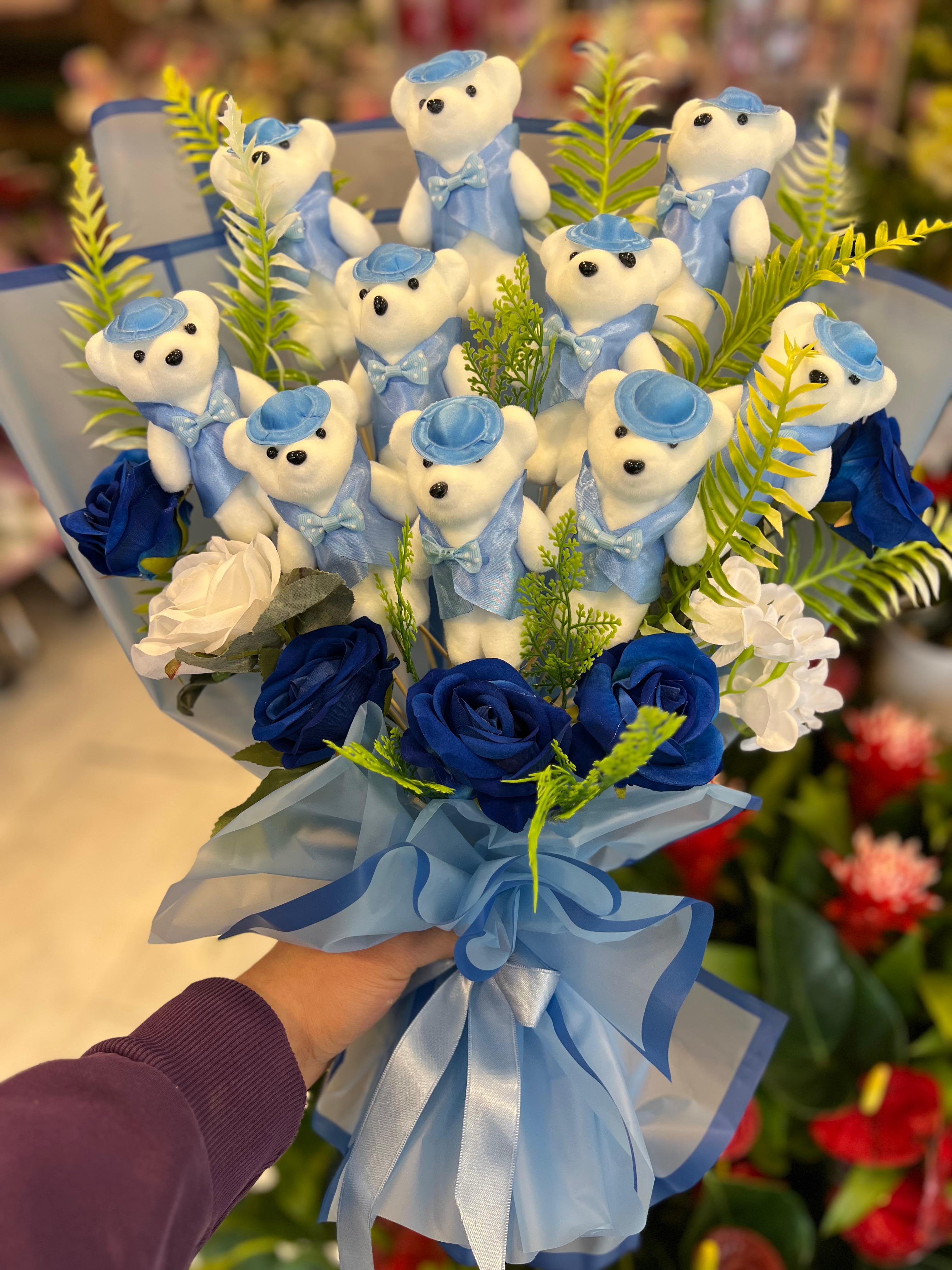 Mavi Ayıcıklı Buket