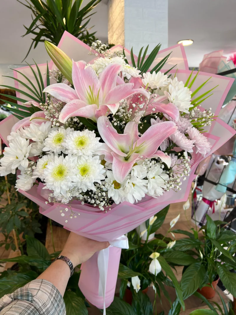 Lilyum Ve Kasımpatı Buketi